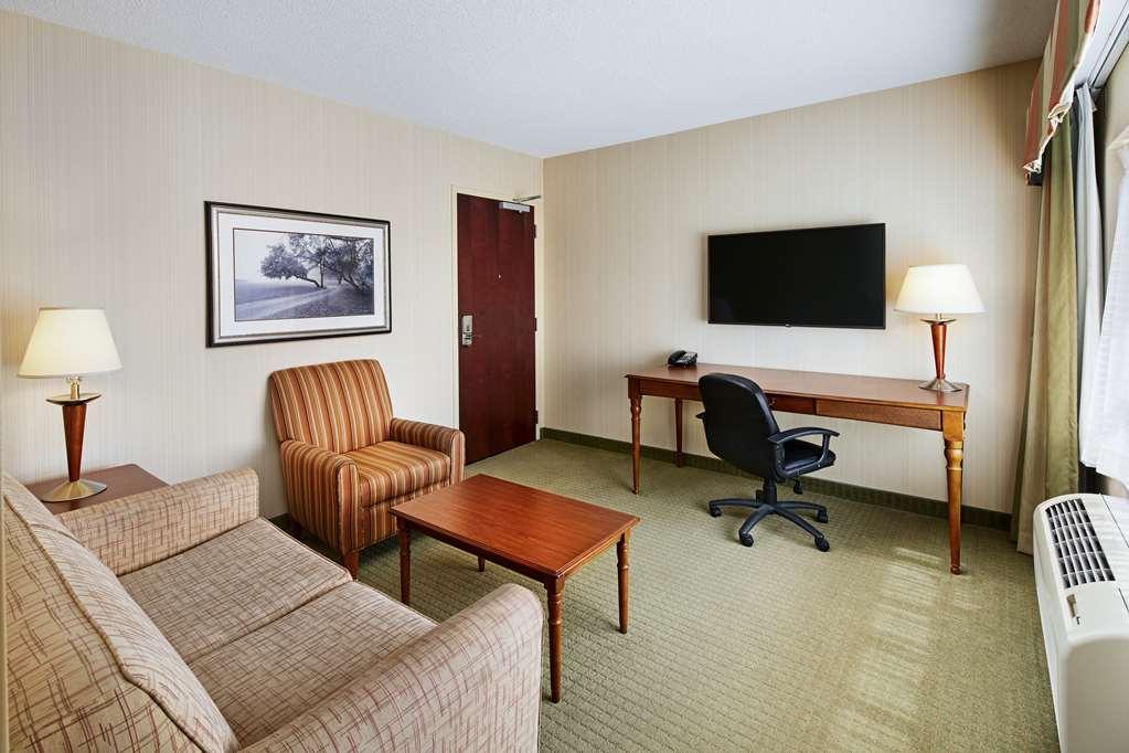 Отель Doubletree By Hilton Front Royal Blue Ridge Shadows Номер фото