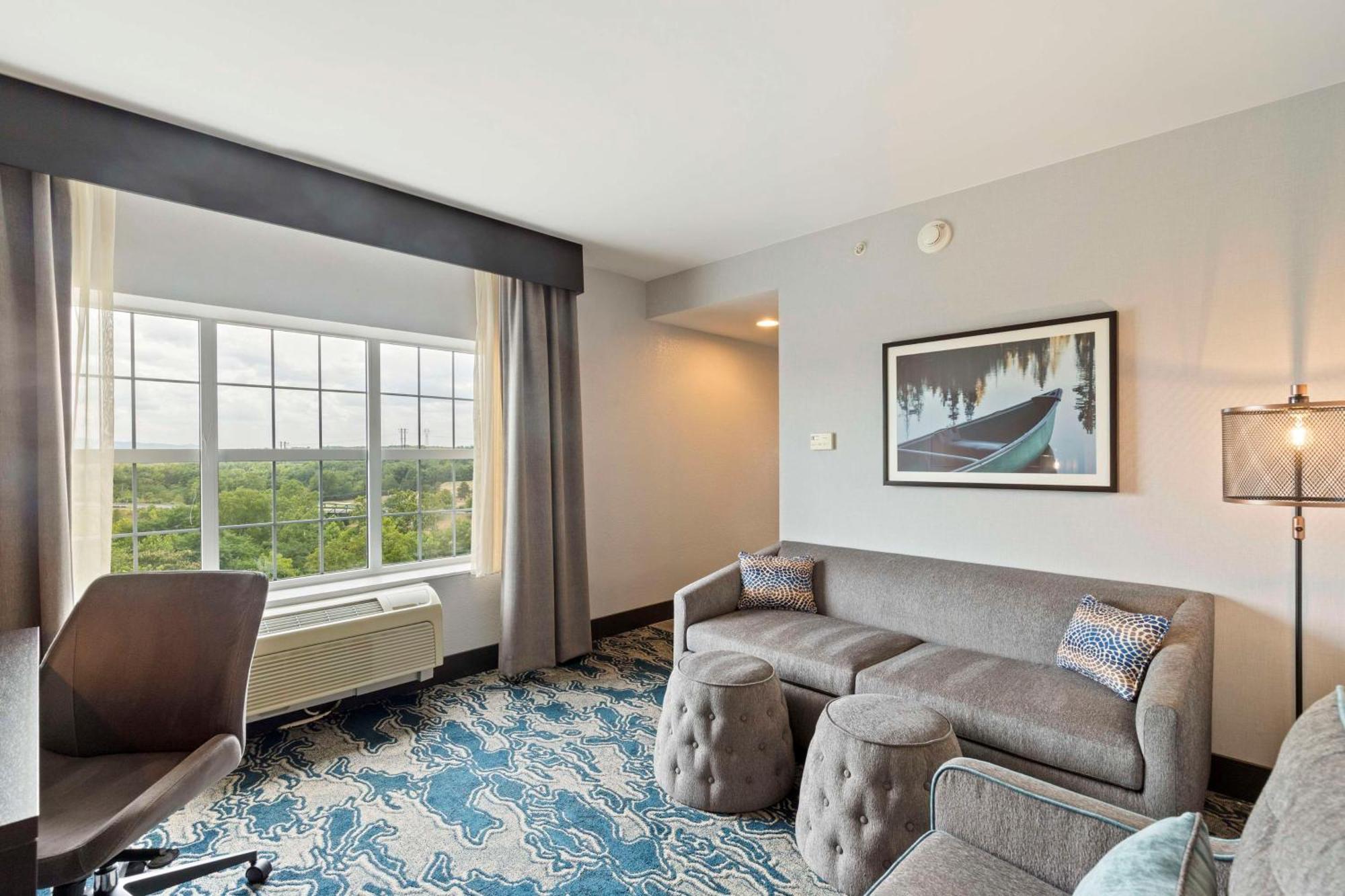 Отель Doubletree By Hilton Front Royal Blue Ridge Shadows Экстерьер фото