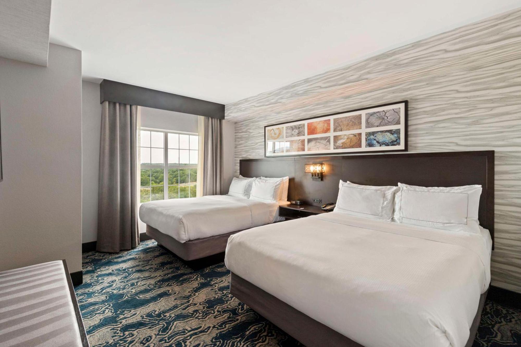 Отель Doubletree By Hilton Front Royal Blue Ridge Shadows Экстерьер фото