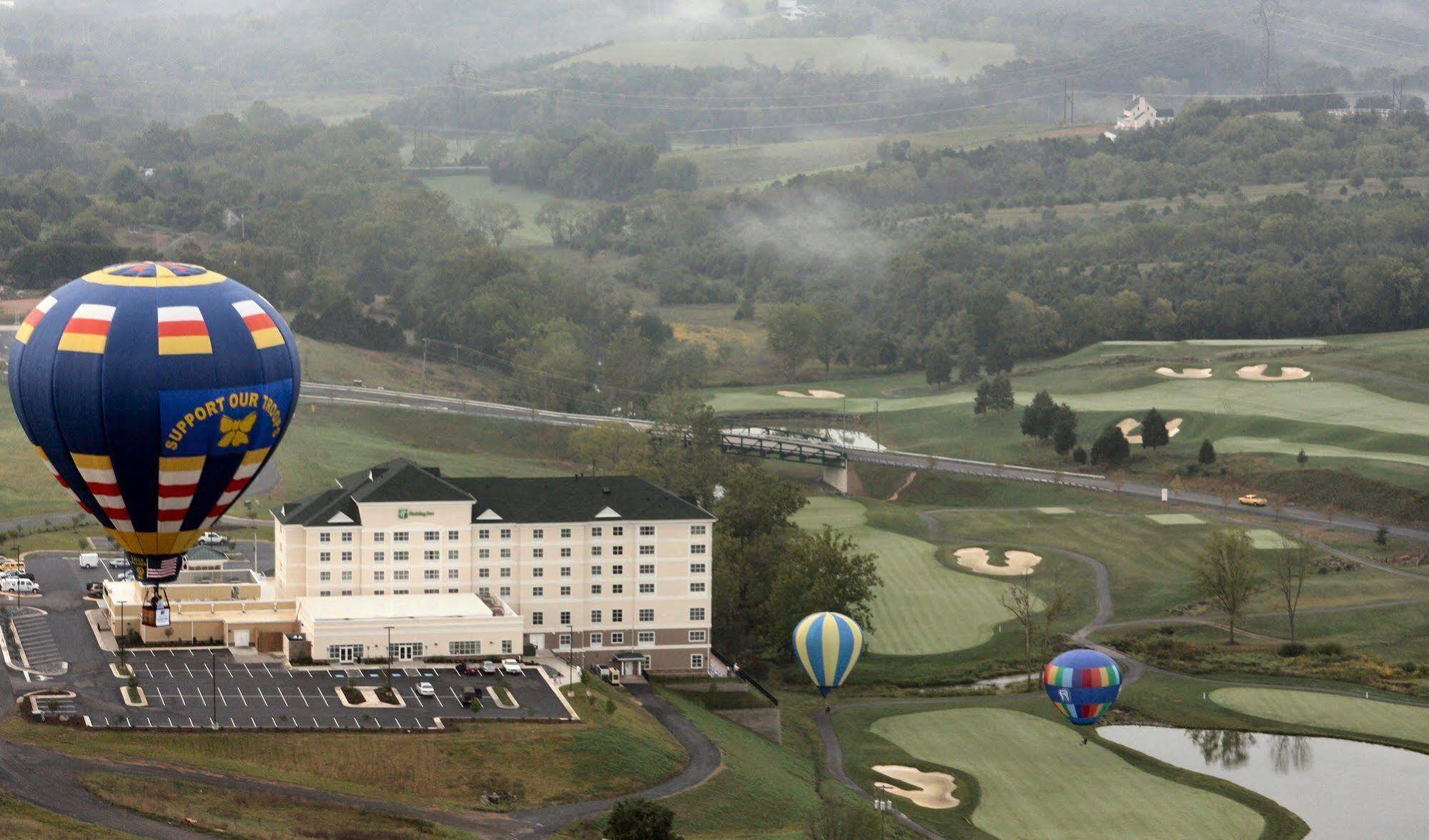 Отель Doubletree By Hilton Front Royal Blue Ridge Shadows Экстерьер фото